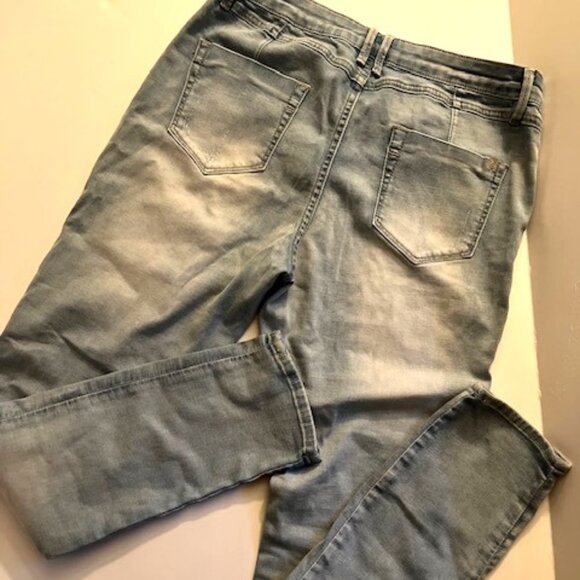 Bebe Embellished Skinny Blue Jeans - Size 31 - VGUC - Picture 5 of 8